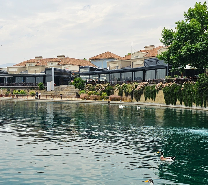 Espacio Urbano La Laguna Piedra Roja